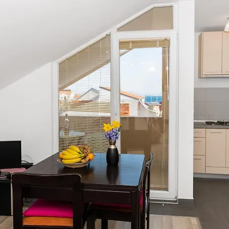 Apartment Lena Vodice