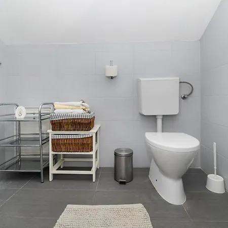 Lena Apartment Vodice