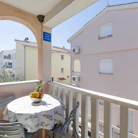 Lena * Vodice